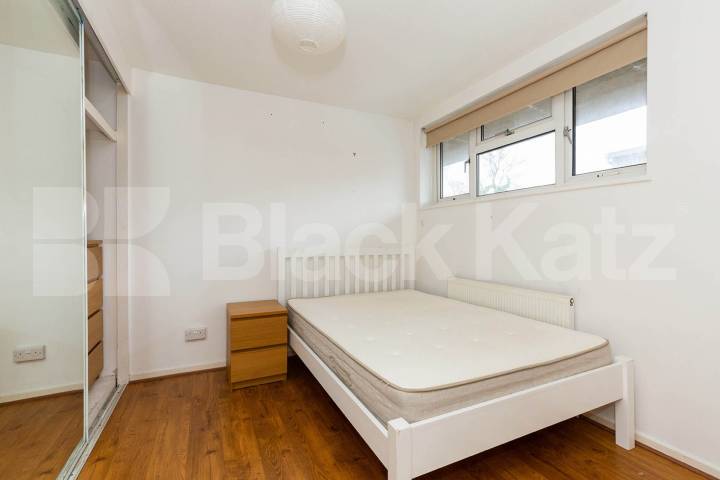 Well presented maisonette located on the borders of Camden and Islington  Blundell Street, Islington